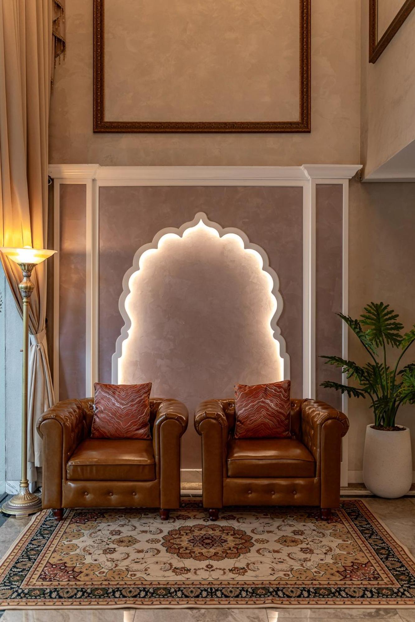 Khách Sạn&căn Hộ Golden Tree 3* TP. Hồ Chí Minh